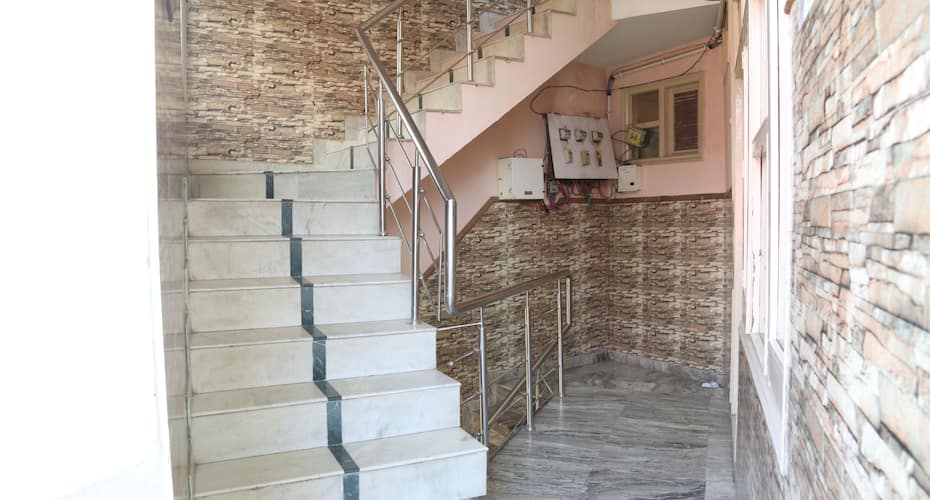 Hotel Ashoka International, Katra 4